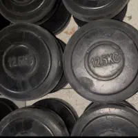 دمبل دسته دو میباشد و به صورت یکجا فروخته میشود