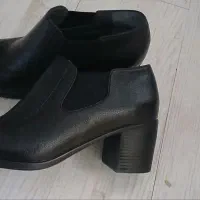 کفش چرم طبیعی سایز ۴۰  نو