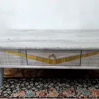 میز جلو مبلی و ۳عدد گل میز