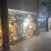 مغازه با بالکن