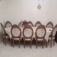 مبلمان ۹ نفره با میز نهارخوری