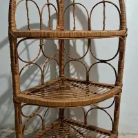 استند چوبی