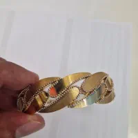 دستبند در حد‌نو فقط امروز