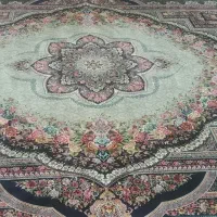 فرش در حد نو