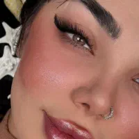 خدمات و آموزش اکستنشن مژه