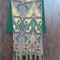 شال زمستونی نو و تمیز و بدون استفاده