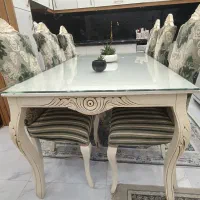 میز ناهار خوری