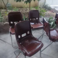 صندلی پایه فلزی درحد نو