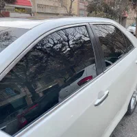 نصب شیشه دودی