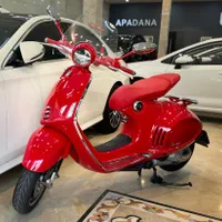 وسپا ۹۴۶ رد vespa