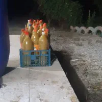آبغوره فروشی