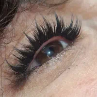 کاشت مژه هیدن اماده همکاری باسالندار
