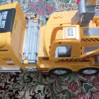 کامیون معامله با قناری