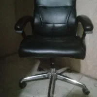 صندلی چرمی اداری و خانگی
