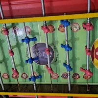 فوتبال دستی و کیسه بکس