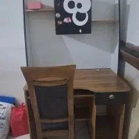 میز تحریر و صندلی