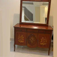 کنسول ، ویترین ، تخت و کمد نوزادی