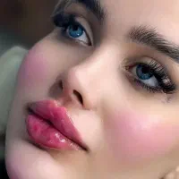فیلر و بوتاکس و مزوژل کلینیک پوست مو زیبایی زهره