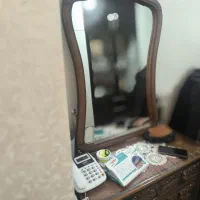 آینه چوبی
