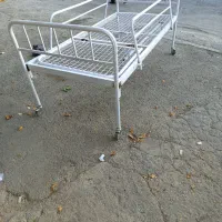 تخت پزشکی