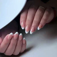 کاشت ناخن با بالاترین کیفیت و کمترین هزینه