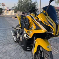 پالس ار اس RS 200