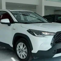 کرولا کراس 2025