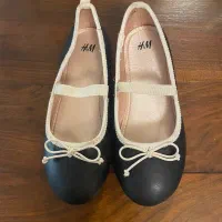 کفش اچ اند ام H&M سایز ۳۰ در حد نو