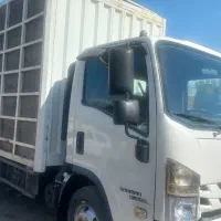 ایسوزو p700 شش تن