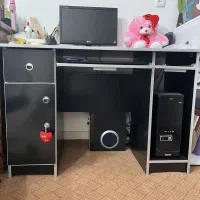 میزکامپیوتروصندلی مامونیه