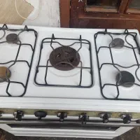 گاز ۵ شعله فر دار فروش فور در حد نو