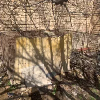 قفس آهنی بزرگ