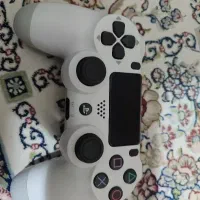 دسته ps4 سفید