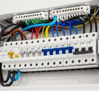 برق کار  تضمینی با ضمانت  آیفون  برقکاری سوراخکاری