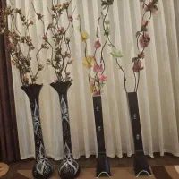 دو عدد گلدان شیشه ای سورمه ای ..دوگلدان کوچیک