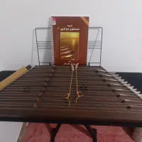 سنتور همراه کتاب جعبه و میز سنتور نو نو سالم
