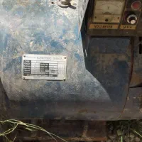 فروش فوری تلمبه ی پرکنز وژنراتور 40kw