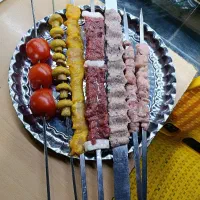 کارگر ساده کبابی شیفت شب