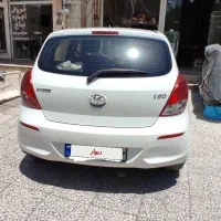 هیوندای i20 2015