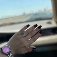 اجرای ناخن مصنوعی