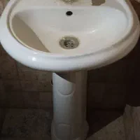 روشویی با پایه