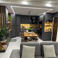 اپارتمان-همکف-یک-خوابه-با-حیاط-اختصاصی