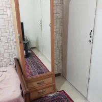 کمد تک درب آیینه دار