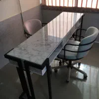میز ناخن دونفره و صندلی پدیکور