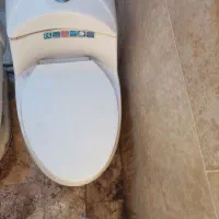توالت فرنگی روکار سالم برند مروارید