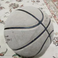 توپ بسکتبال