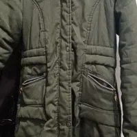 کاپشن|لباس|بروجرد, |دیوار