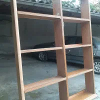 قفسه چوبی