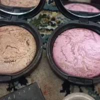 وسایل لوازم ارایشی سایه