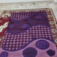 دو عدد قالیچه بسیارتمیز سالم یک ونیم دردومتر
